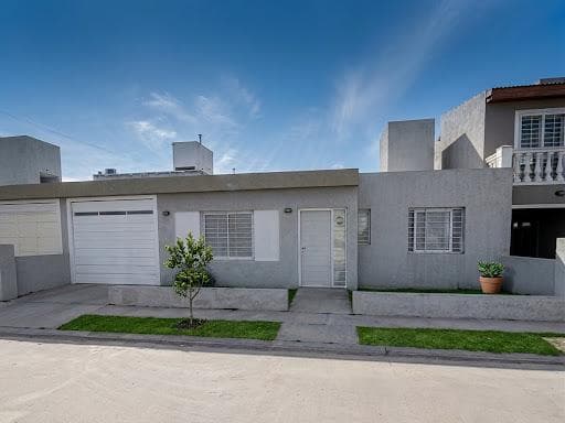 VENTA  DÚPLEX 2 DORMITORIOS EN UNA SOLA PLANTA  NUEVO URCA - Imagen 1