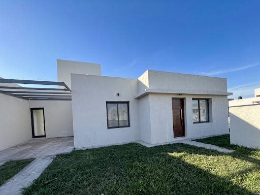 VENTA  DÚPLEX  EN 1 PLANTA  HOUSING CASA NORTE, ARGELLO - Imagen 1